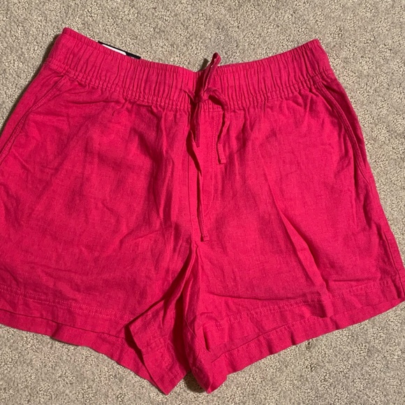 Women’s pink linen shorts. Pink shorts. Size small shorts. New with tags. - Picture 2 of 7